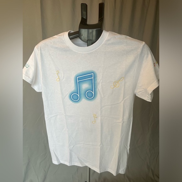 Tops - NWOT MUSIC NOTE🎼🎵 CUSTOM TEE